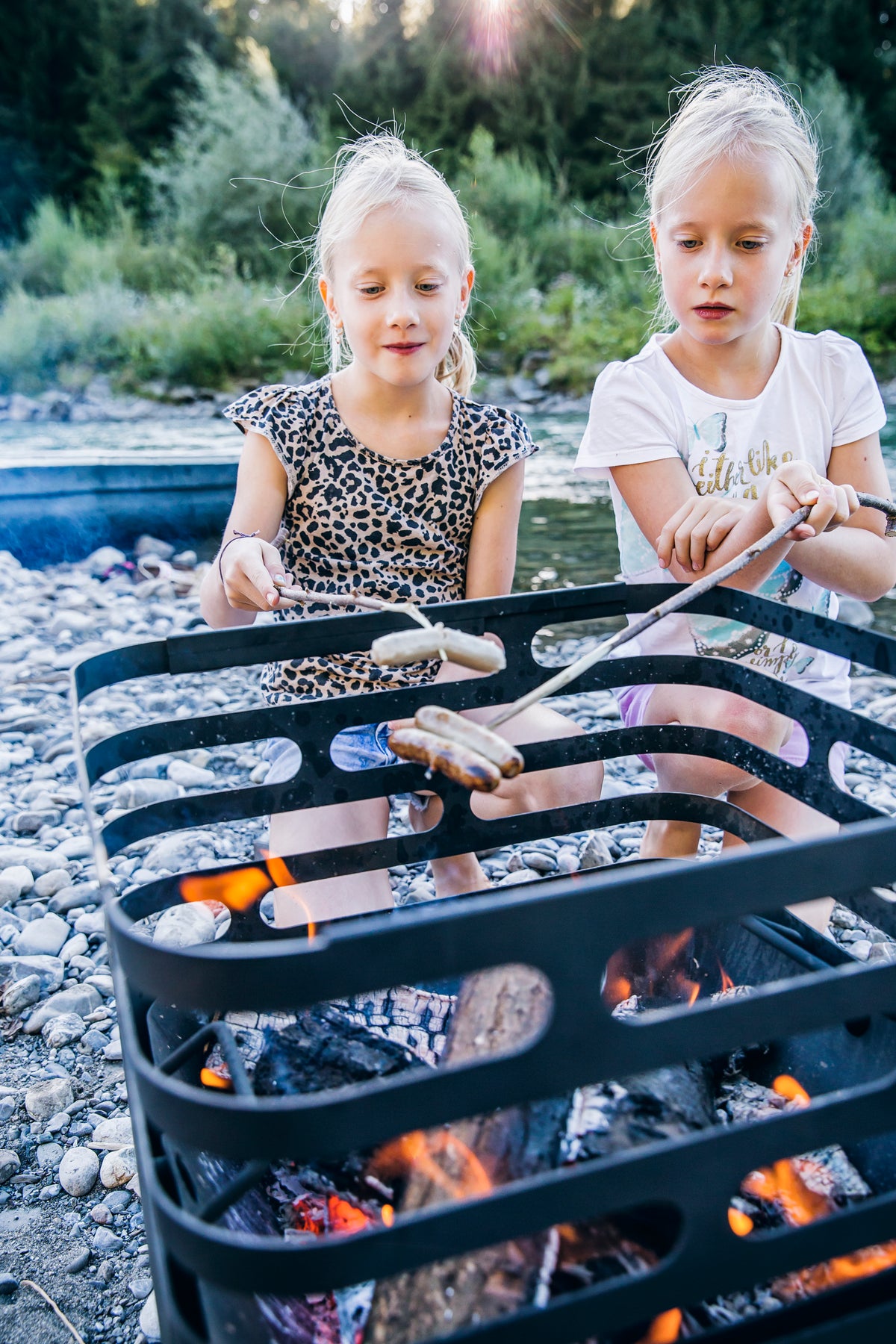 CUBE Fire Basket flipped to store embers safely