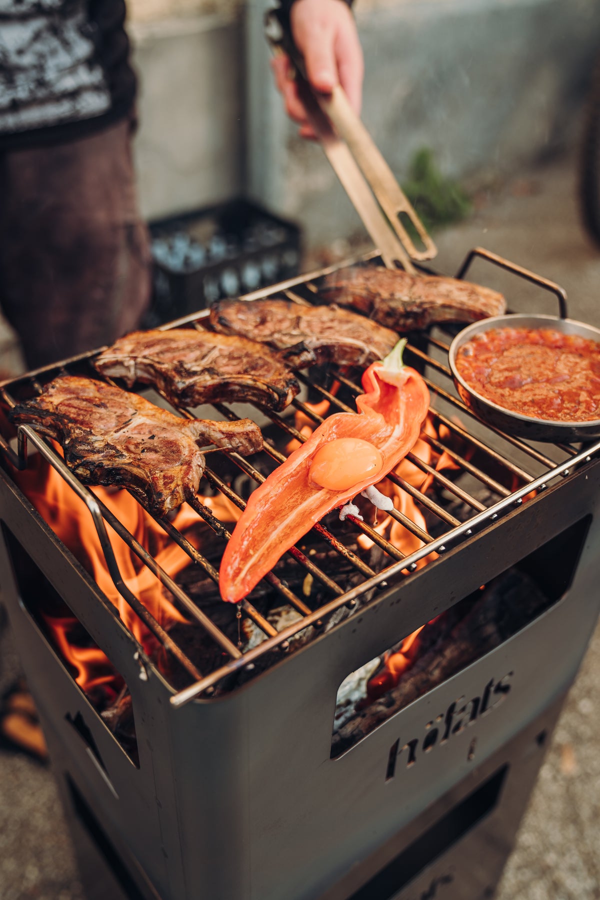 BEER BOX Fire Basket lifestyle